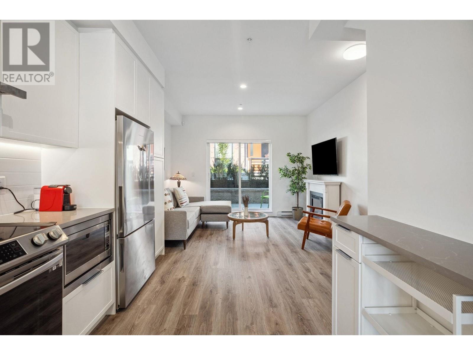 103 609 SYDNEY AVENUE