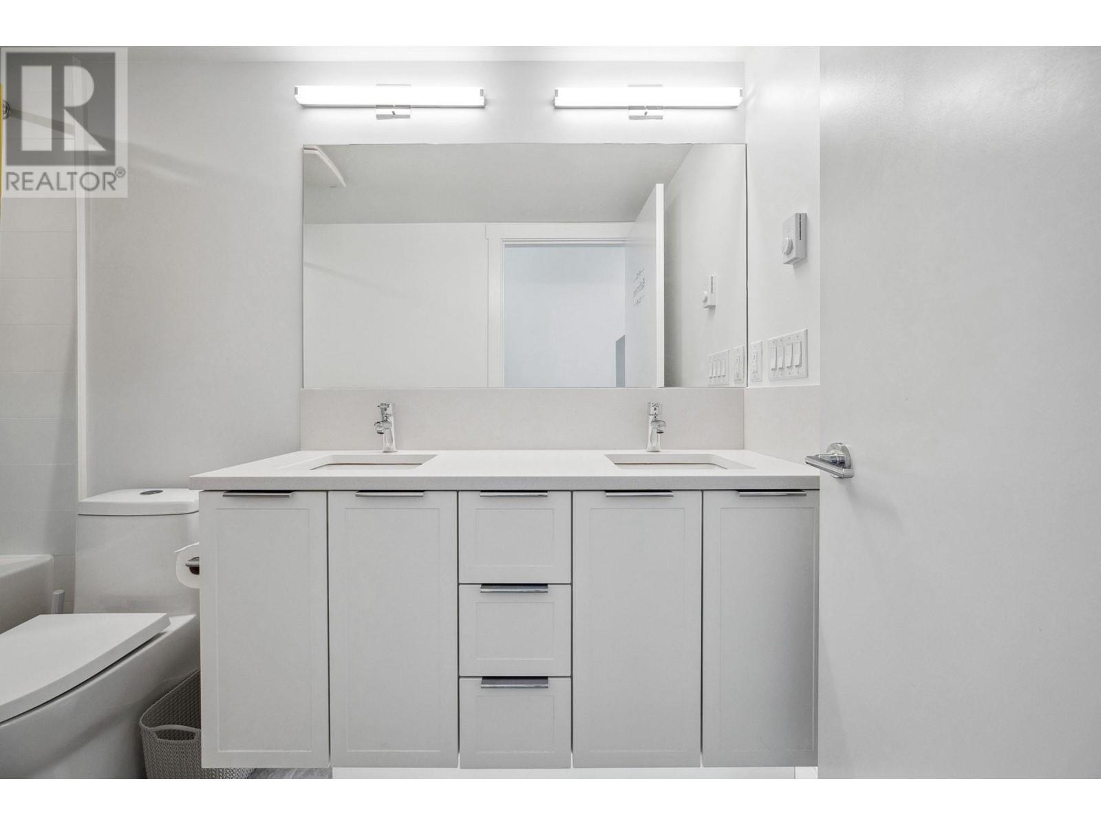 103 609 SYDNEY AVENUE