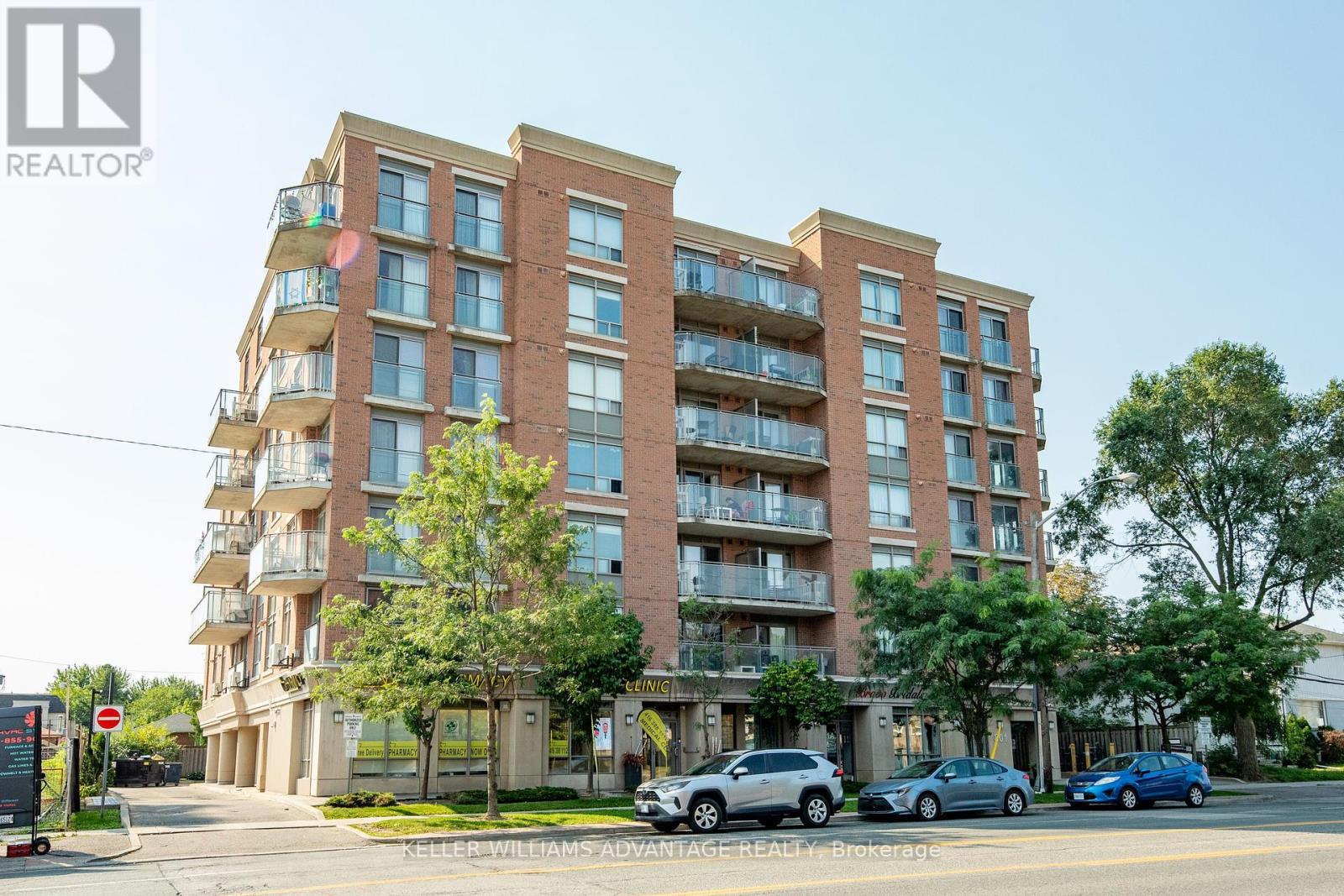 512 - 801 Sheppard Avenue W, Toronto (Clanton Park), Ontario  M3H 0A8 - Photo 1 - C9304291