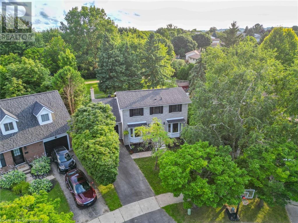 27 Yarwood PlaceKitchener, Ontario  N2E 2T6 - Photo 36 - 40571931