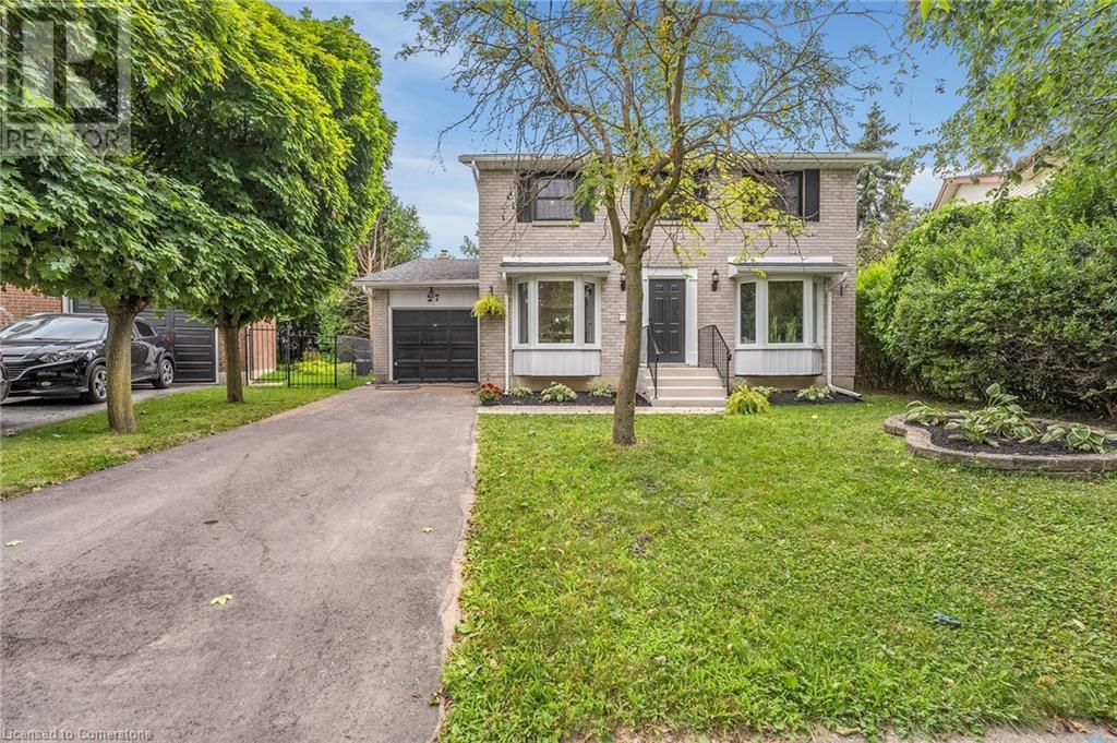 27 Yarwood PlaceKitchener, Ontario  N2E 2T6 - Photo 1 - 40571931