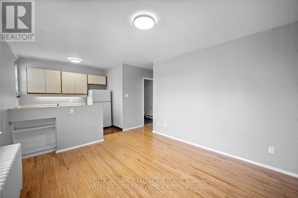 308 - 2676 Yonge Street, Toronto (Lawrence Park South), Ontario  M4N 2H7 - Photo 6 - C9304522