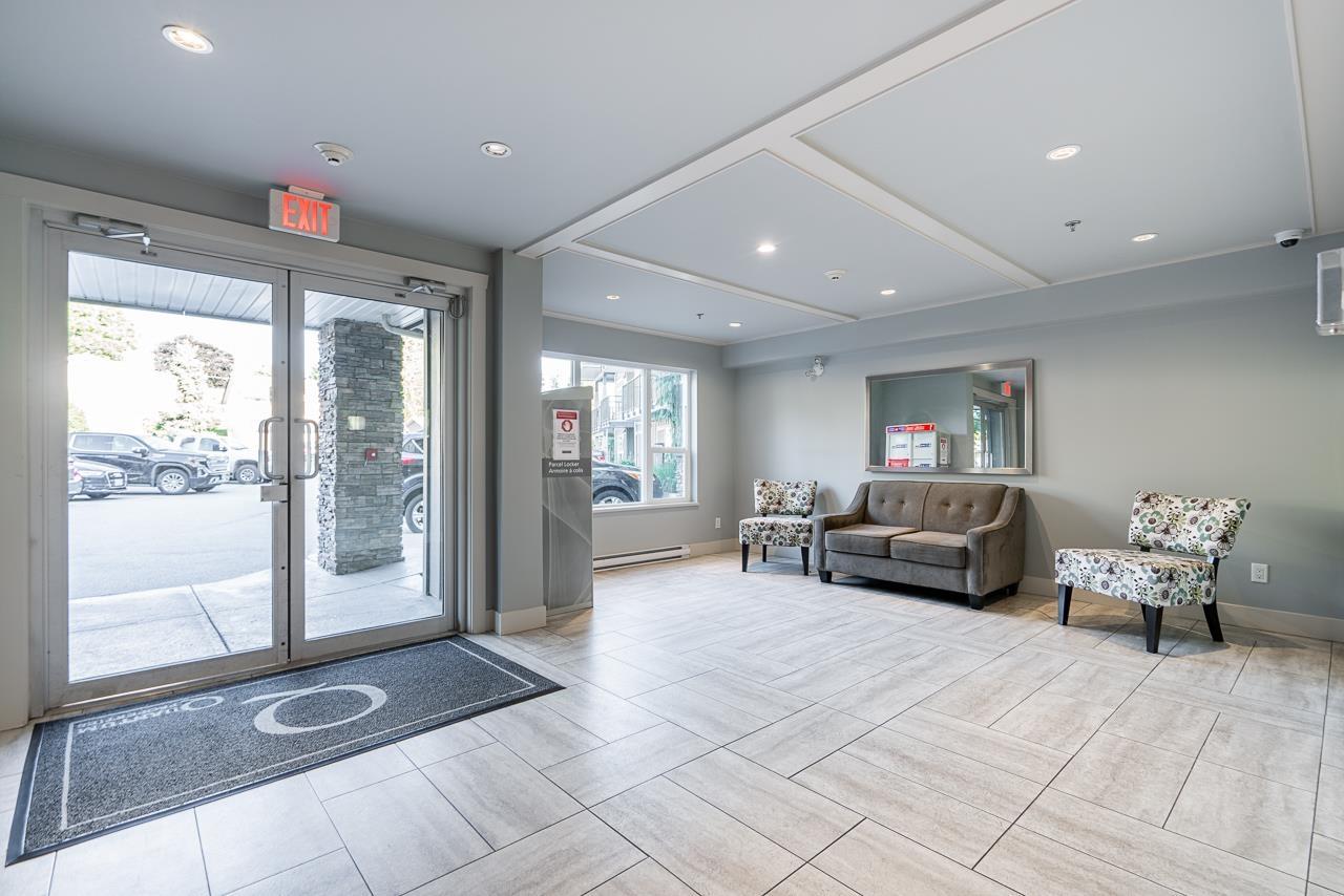 Property at 303 2565 CAMPBELL AVENUE image 3