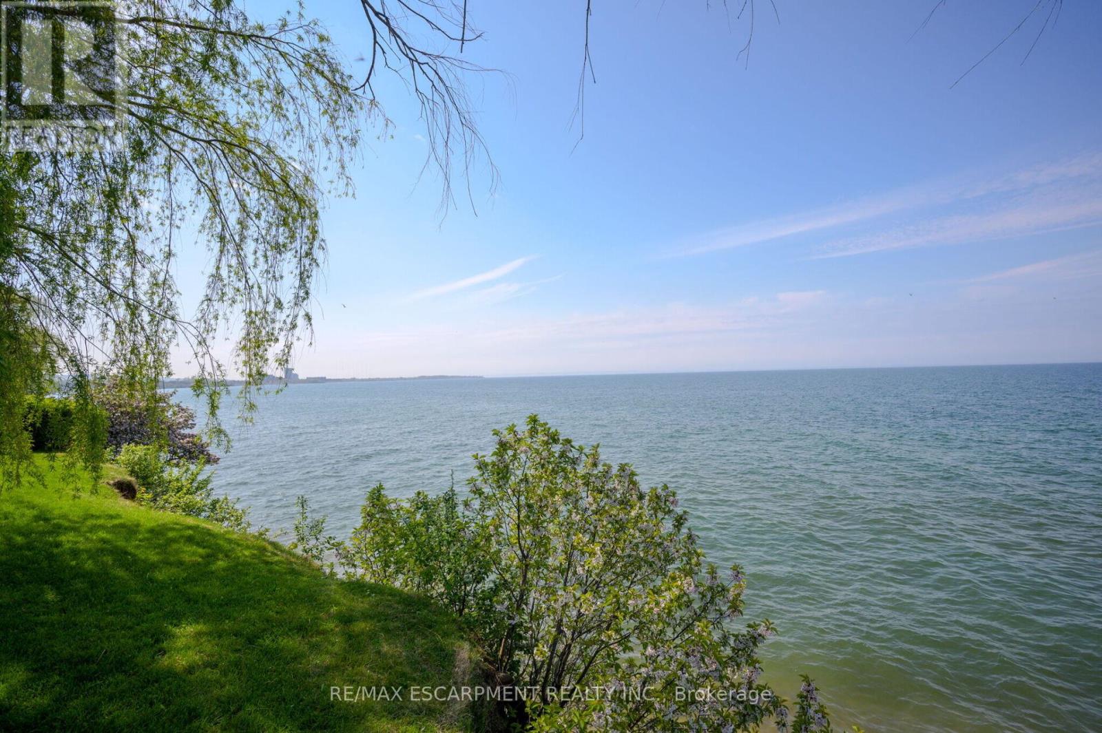 96 Lakeside Drive, Grimsby, Ontario  L3M 2L5 - Photo 31 - X9304642