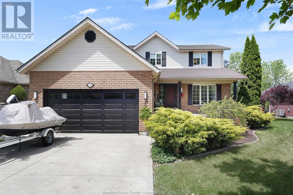 225 Golfview DRIVE, amherstburg, Ontario