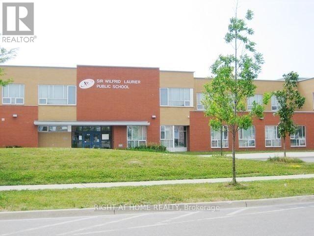 62 Pillar Rock Crescent, Markham (Victoria Manor-Jennings Gate), Ontario  L6C 3H4 - Photo 12 - N9304763