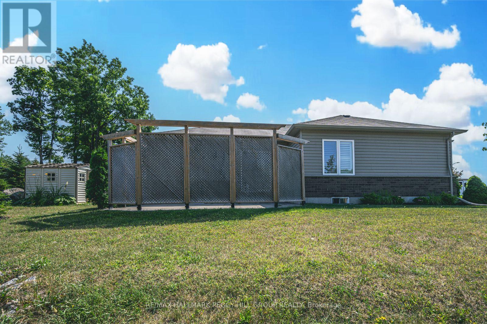 81 Lorne Avenue, Penetanguishene, Ontario  L9M 1H8 - Photo 14 - S9304767