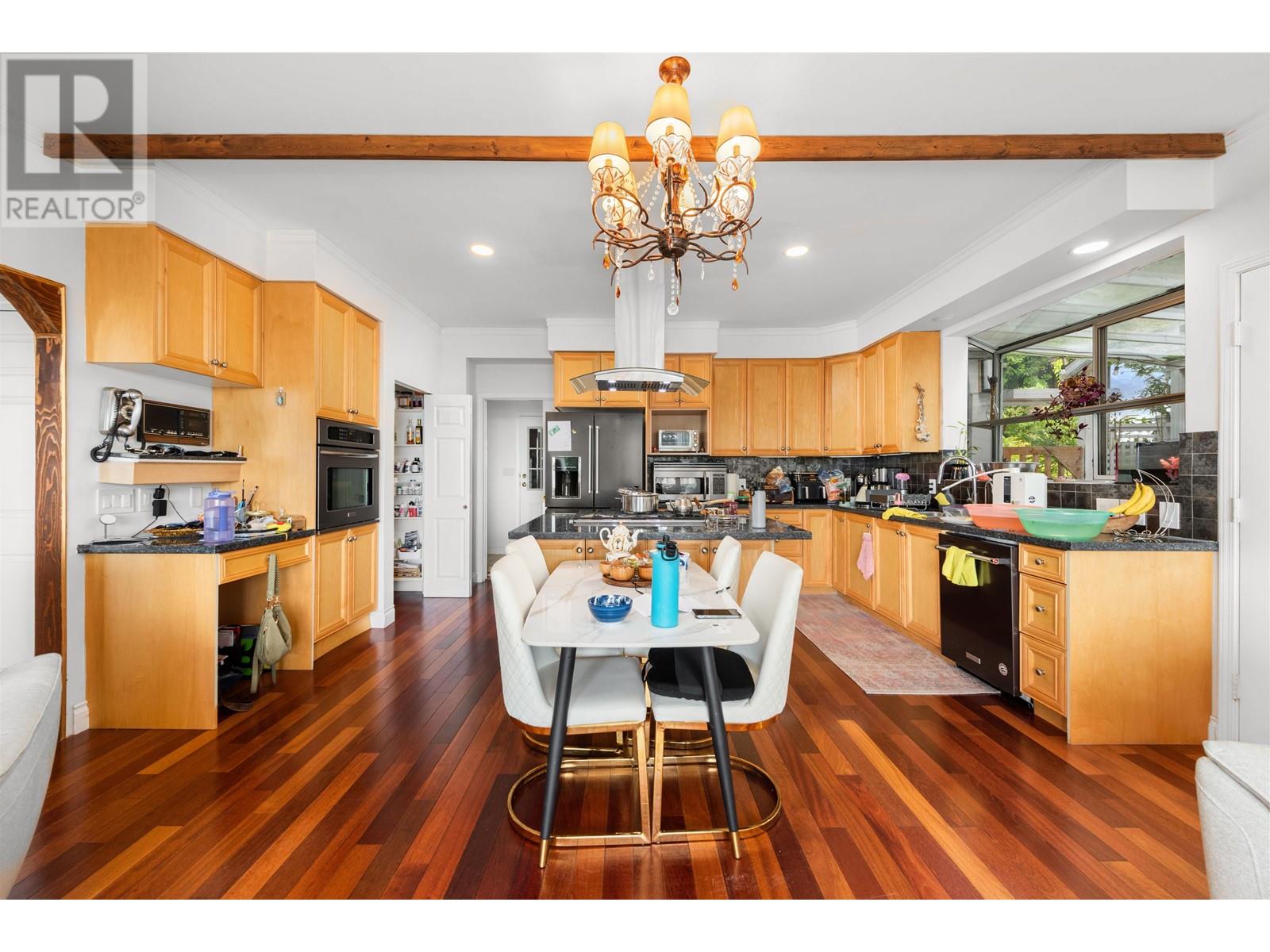 Property at 2206 WESTHILL DRIVE image 4