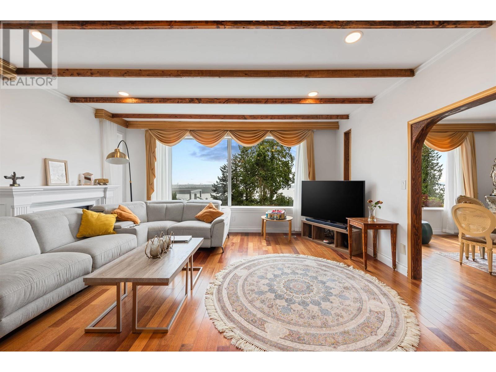 Property at 2206 WESTHILL DRIVE image 5