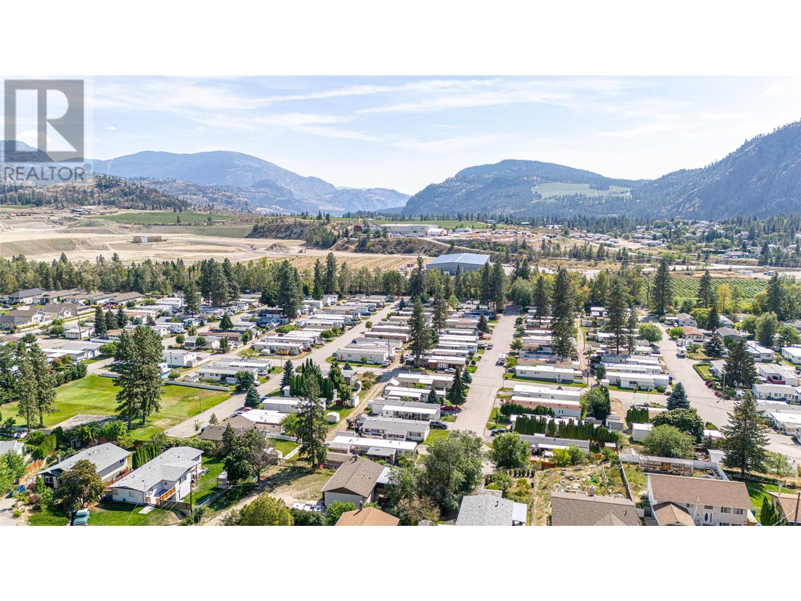 Property at 4400 MCLEAN CREEK Road Unit# 102 image 3