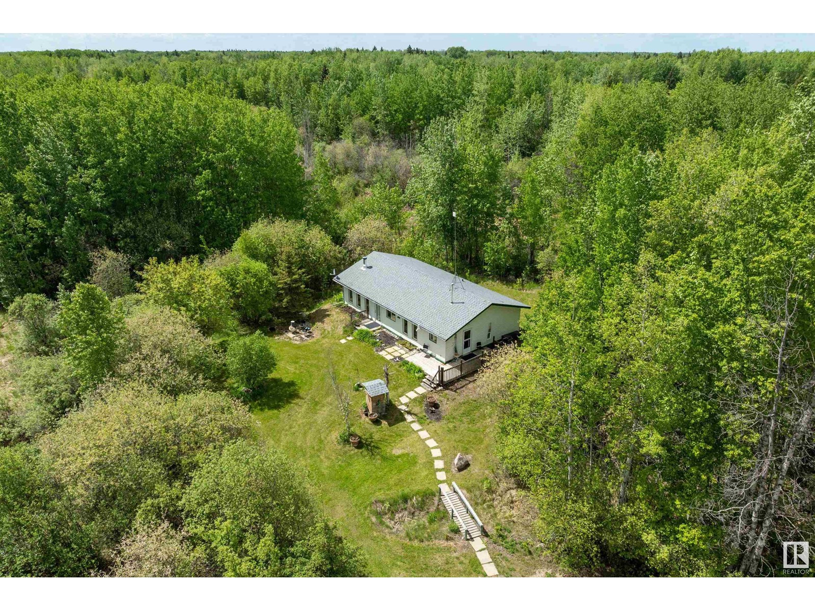 101 53510 Hwy 43, Rural Lac Ste. Anne County, Alberta  T0E 1V0 - Photo 30 - E4405250