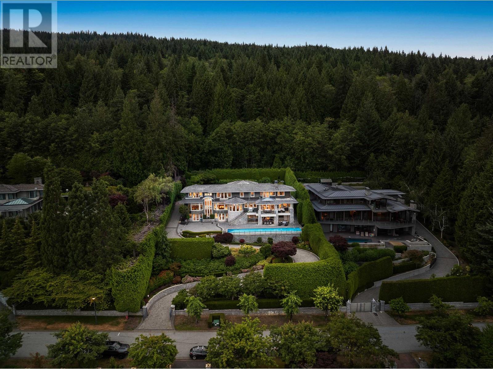 1651 Marlowe Place, West Vancouver, British Columbia  V7S 3H2 - Photo 11 - R2913985