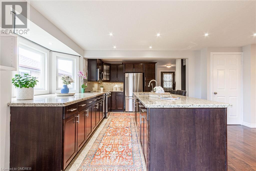 96 Montana CrescentKitchener, Ontario  N2N 2S1 - Photo 6 - X10403515