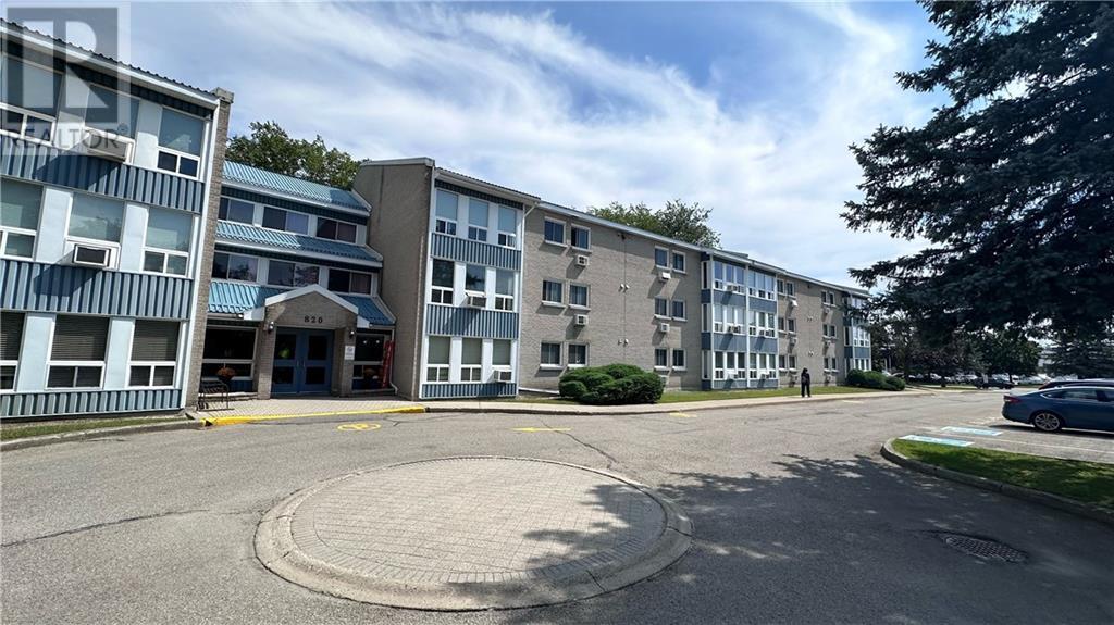 820 LAURIER BOULEVARD UNIT#305 Brockville