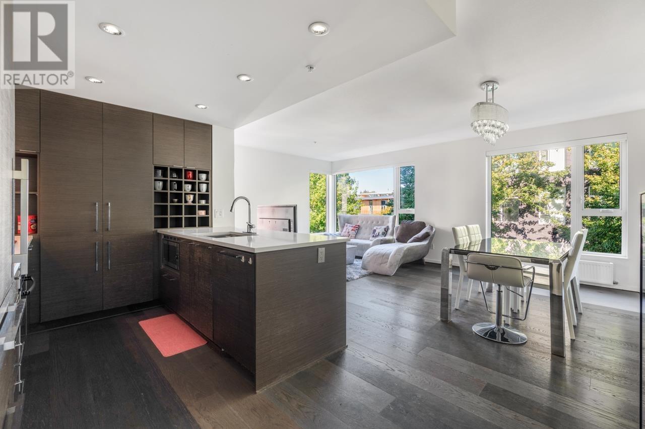 Listing Picture 13 of 25 : 310 5955 BIRNEY AVENUE, Vancouver / 溫哥華 - 魯藝地產 Yvonne Lu Group - MLS Medallion Club Member