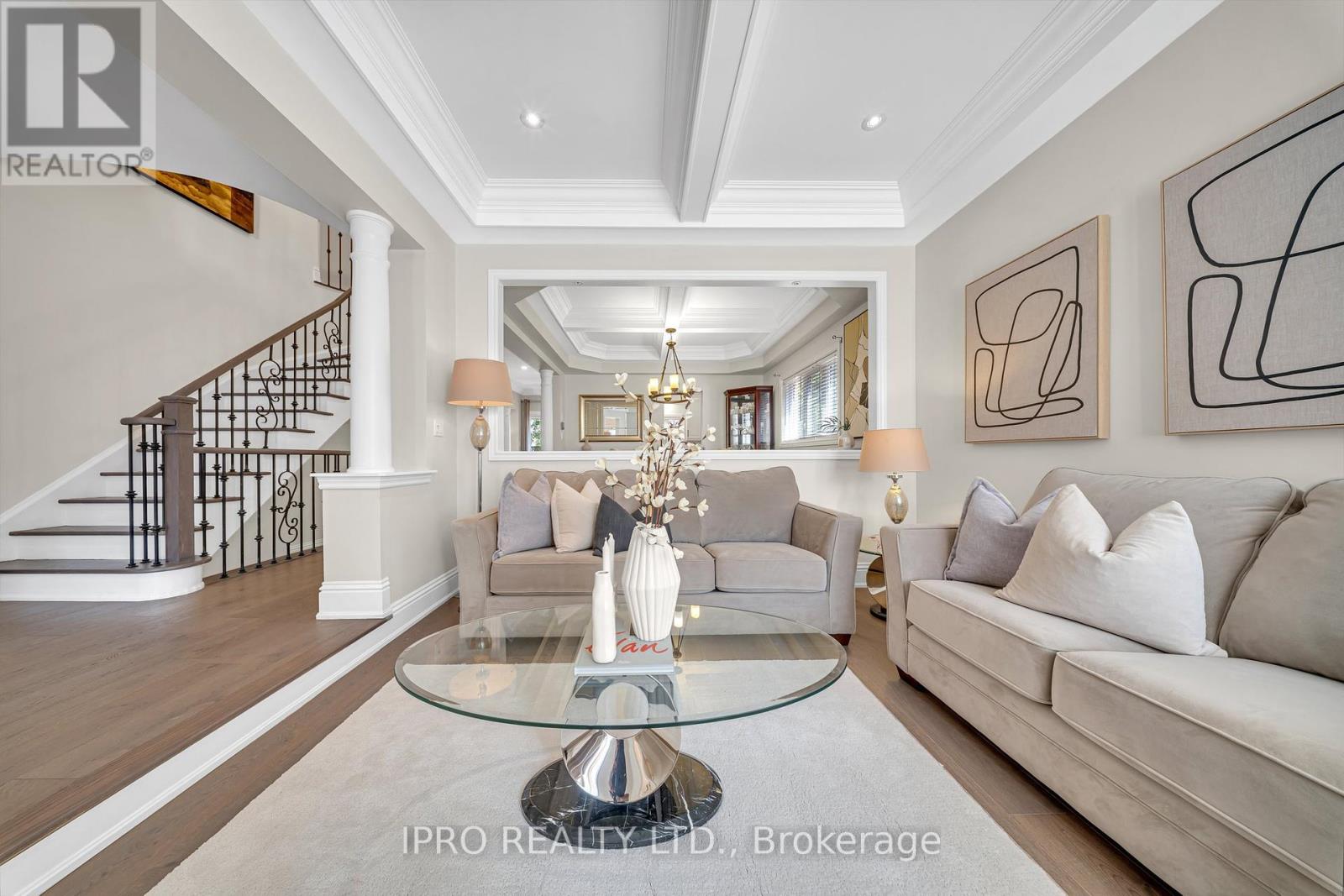 2377 CORONATION DRIVE Oakville (Iroquois Ridge North)