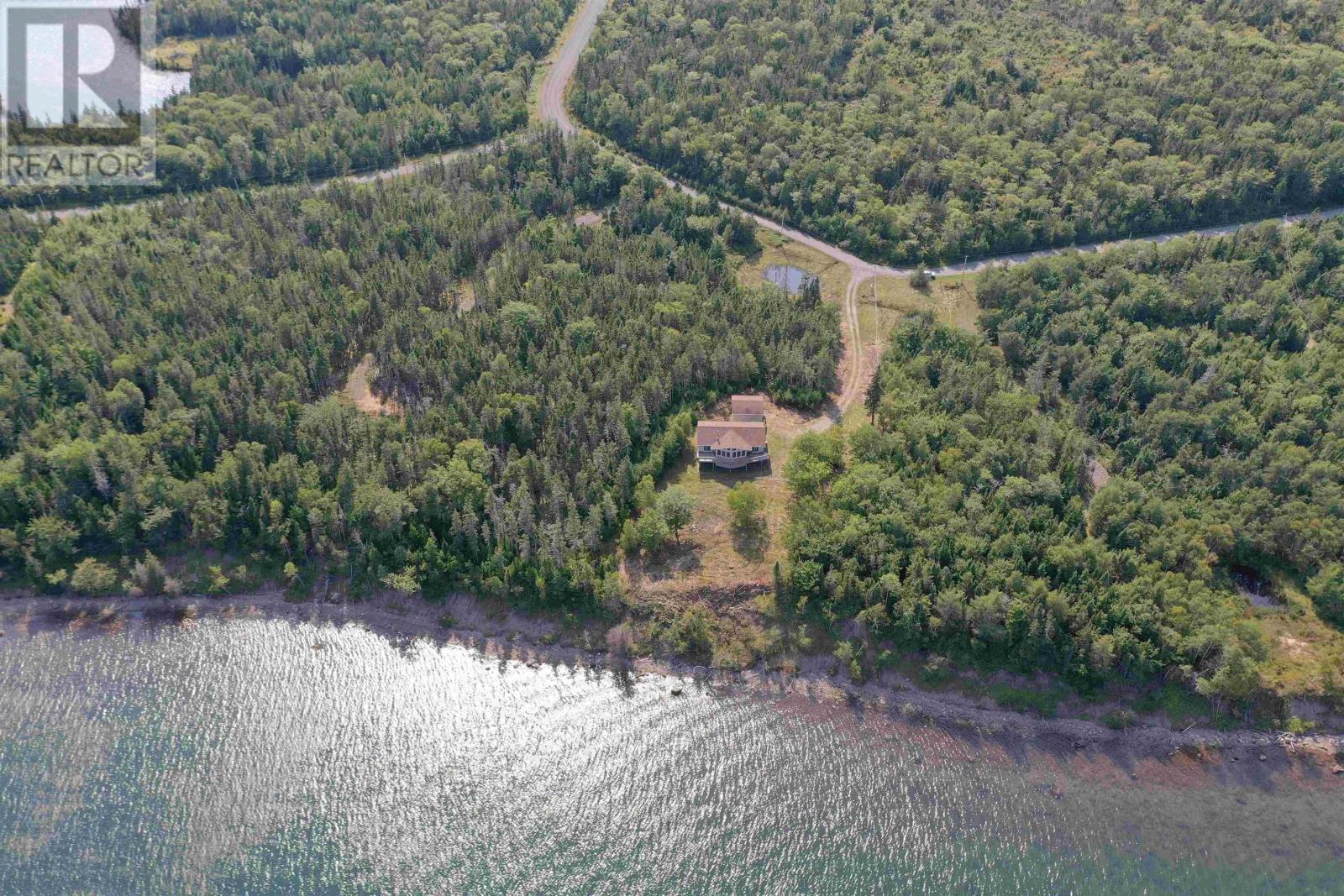 341 Wall Street, Cape George Estates, Nova Scotia  B0E 3B0 - Photo 2 - 202421621