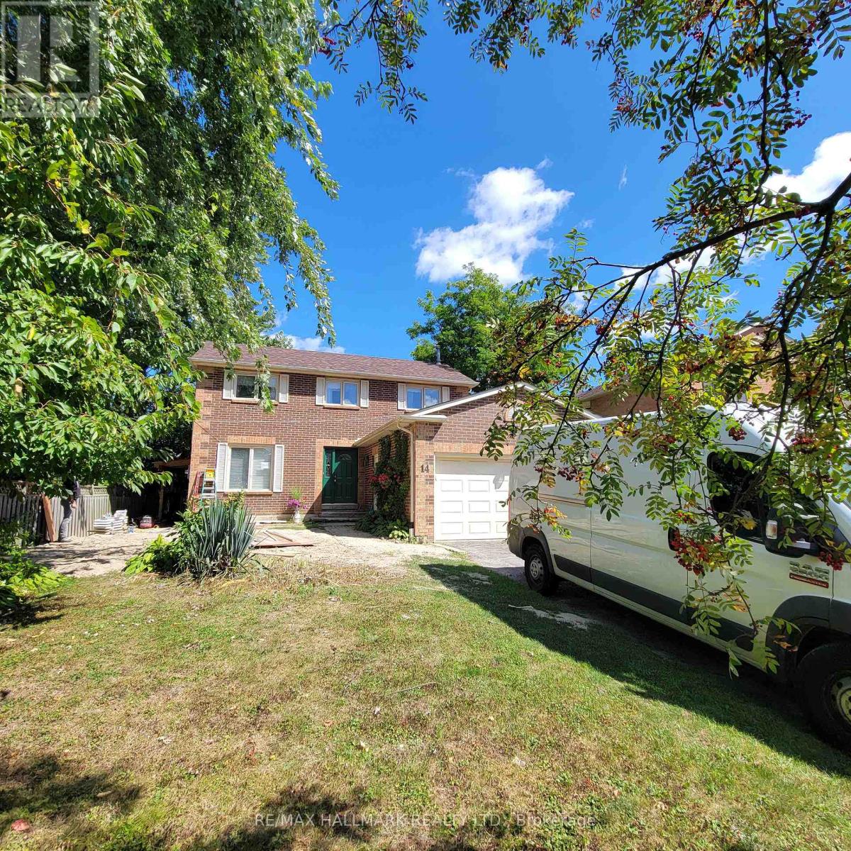 14 Eves Court, Newmarket (Glenway Estates), Ontario  L3Y 7P7 - Photo 1 - N9302772