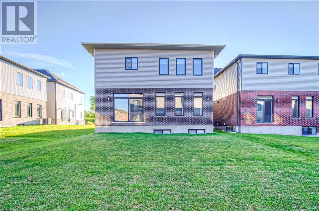 43 Broadacre Dr Drive, Kitchener, Ontario  N2R 0S5 - Photo 40 - 40638050