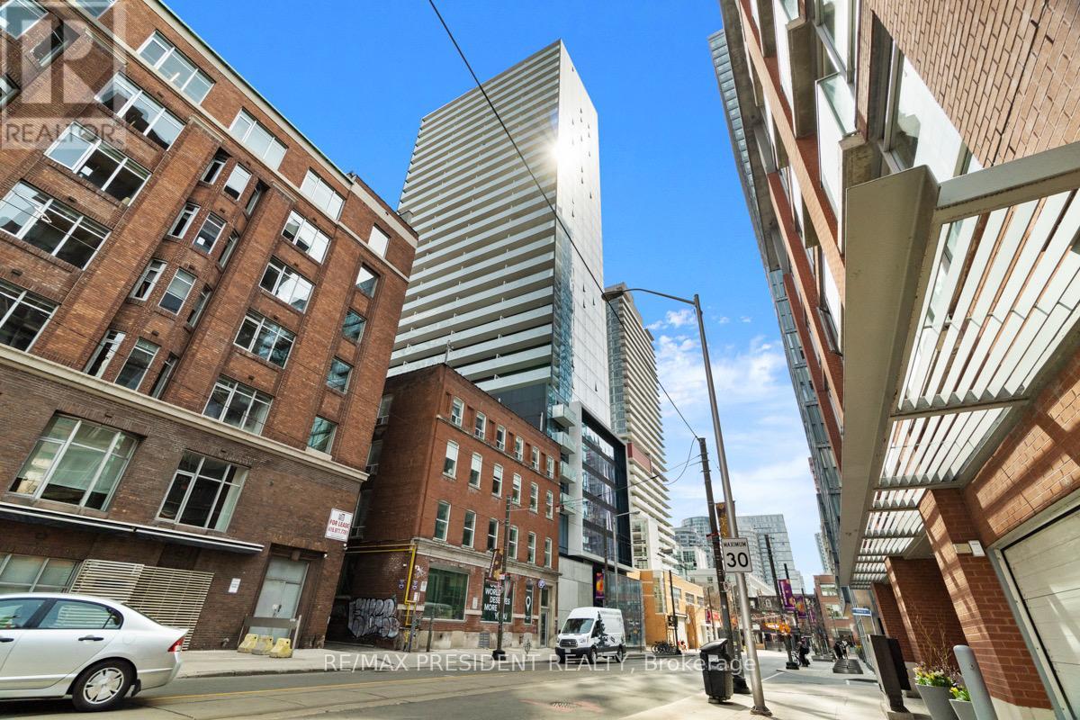 2301 - 11 Charlotte Street, Toronto (Waterfront Communities), Ontario  M5V 0M6 - Photo 16 - C9305430