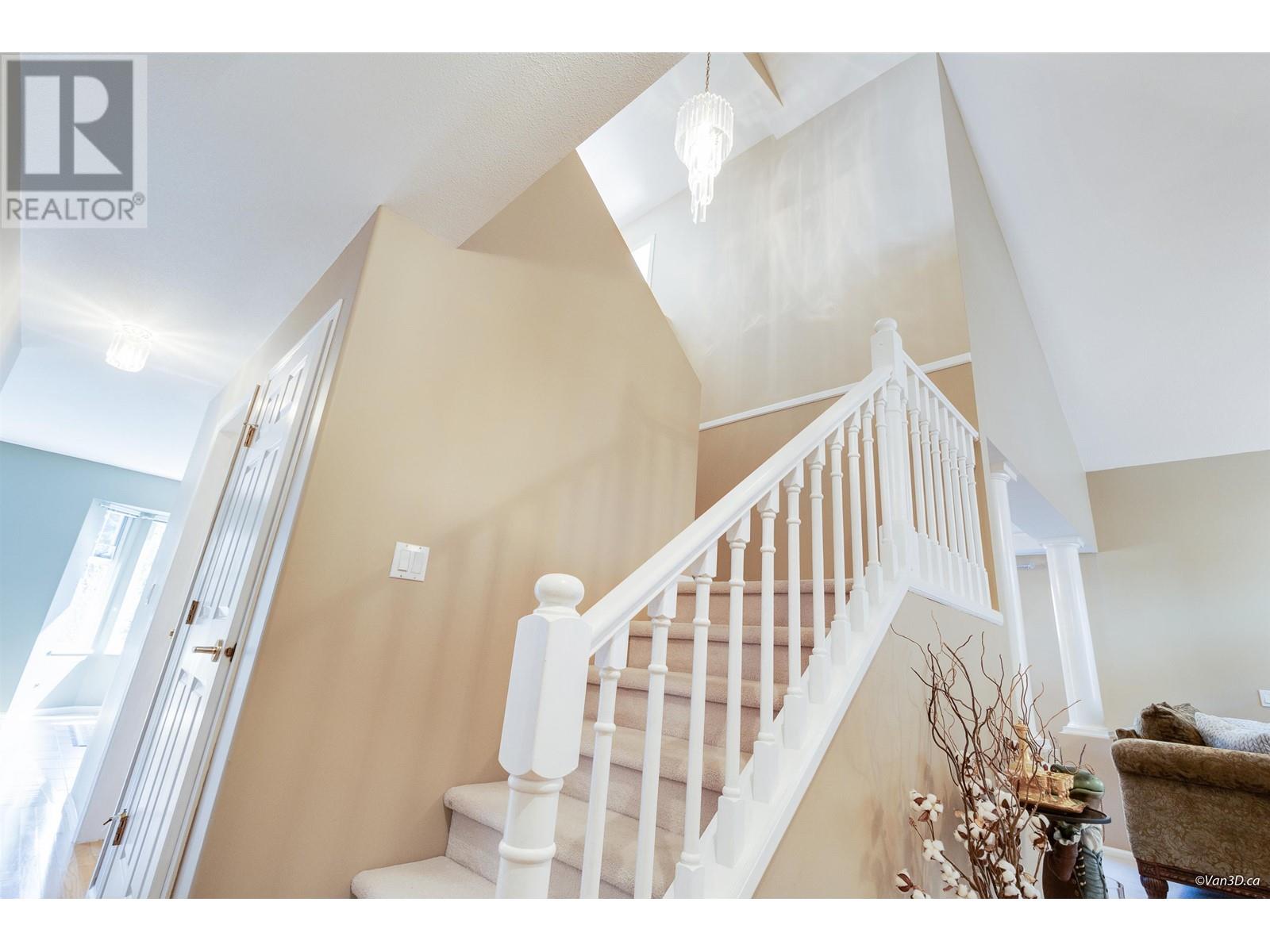 1662 Plateau Crescent, Coquitlam, British Columbia  V3E 3B3 - Photo 18 - R2922275
