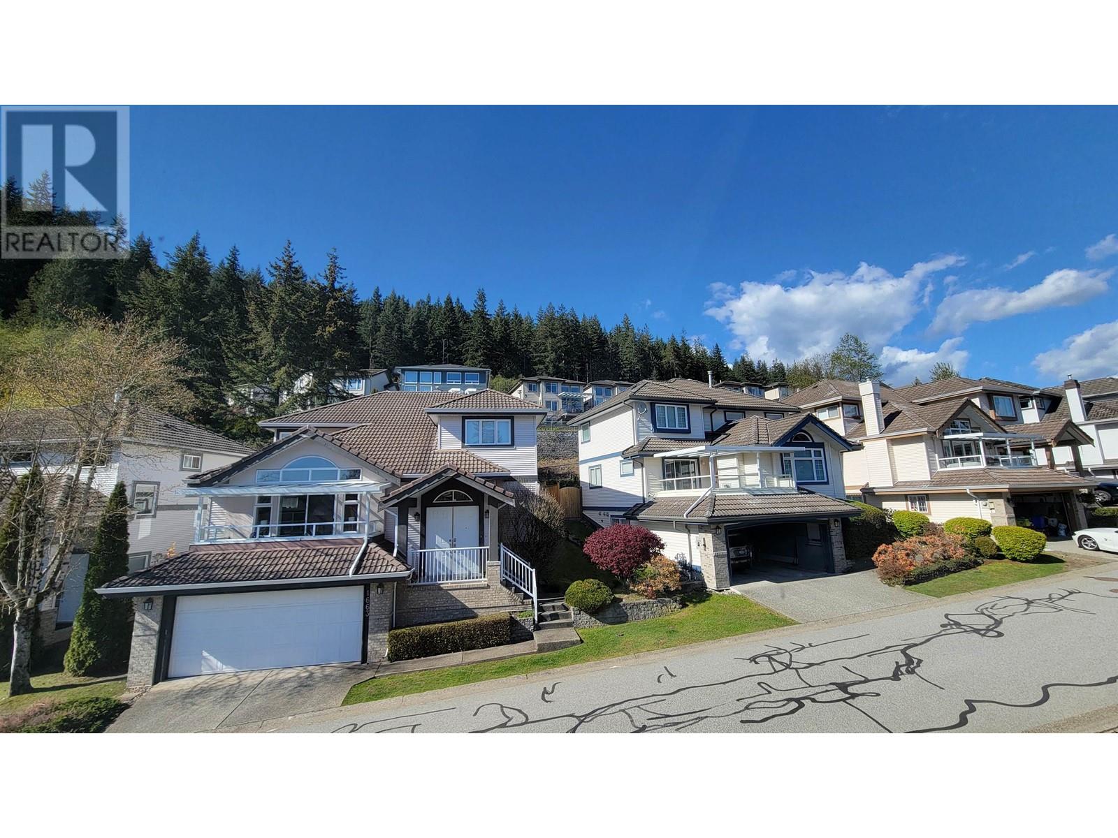 1662 Plateau Crescent, Coquitlam, British Columbia  V3E 3B3 - Photo 39 - R2922275