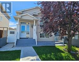 25 Martinvalley Road NE, calgary, Alberta