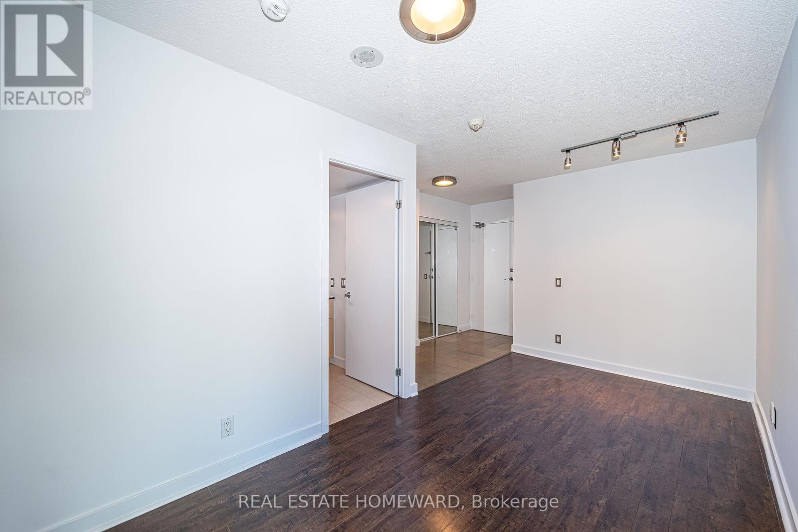 810 - 373 Front Street W, Toronto (Waterfront Communities), Ontario  M5V 3R7 - Photo 6 - C9305833