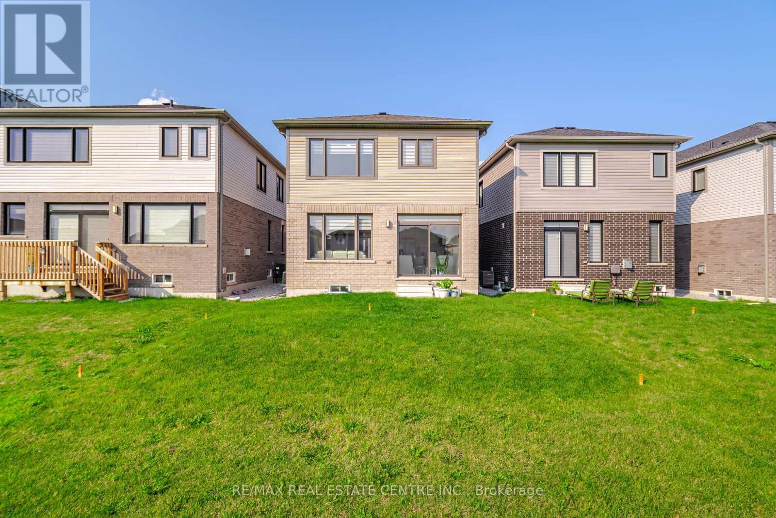 135 Fairey Crescent, Hamilton (Mount Hope), Ontario  L0R 1W0 - Photo 40 - X9305853