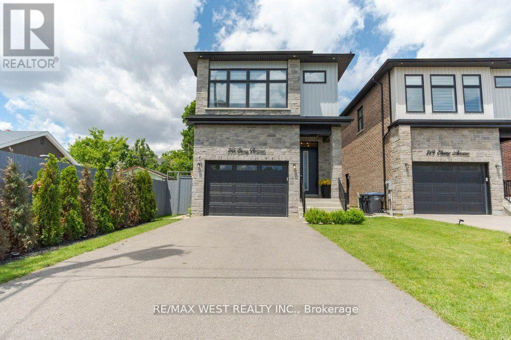 715 EBONY AVENUE, mississauga (lakeview), Ontario