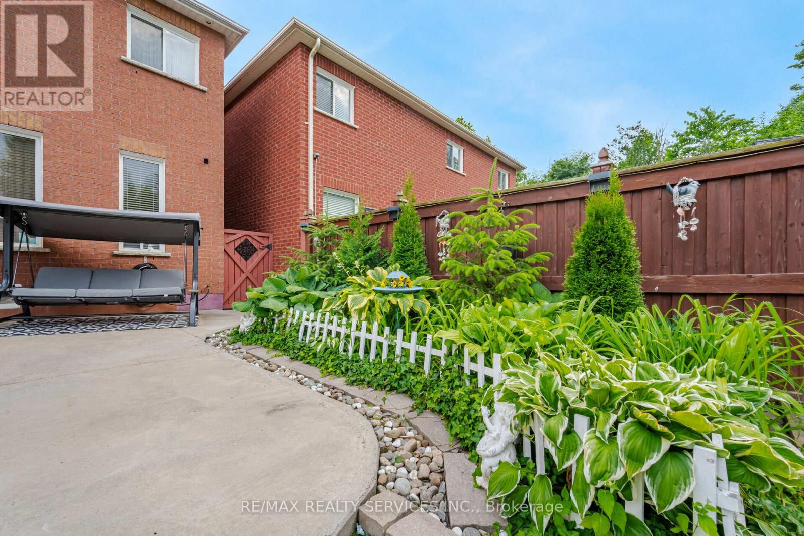 36 Berries Drive, Brampton (Fletcher's Meadow), Ontario  L7A 3R8 - Photo 39 - W9306053