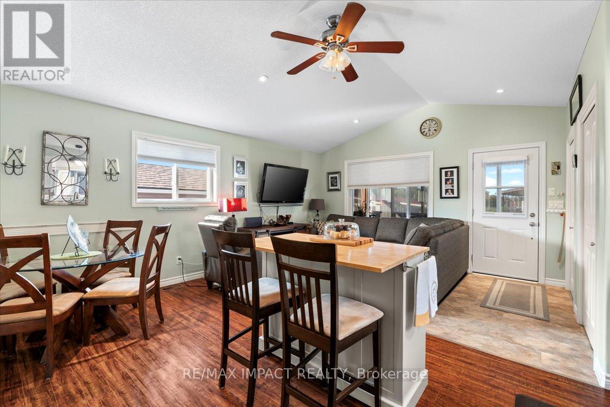 10 Annette Boulevard, Quinte West, Ontario  K8N 4Z3 - Photo 6 - X9306081