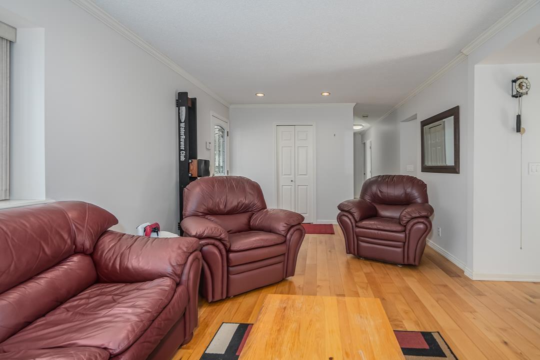 7710 Blott Street, Mission, British Columbia  V2V 3K3 - Photo 7 - R2922316