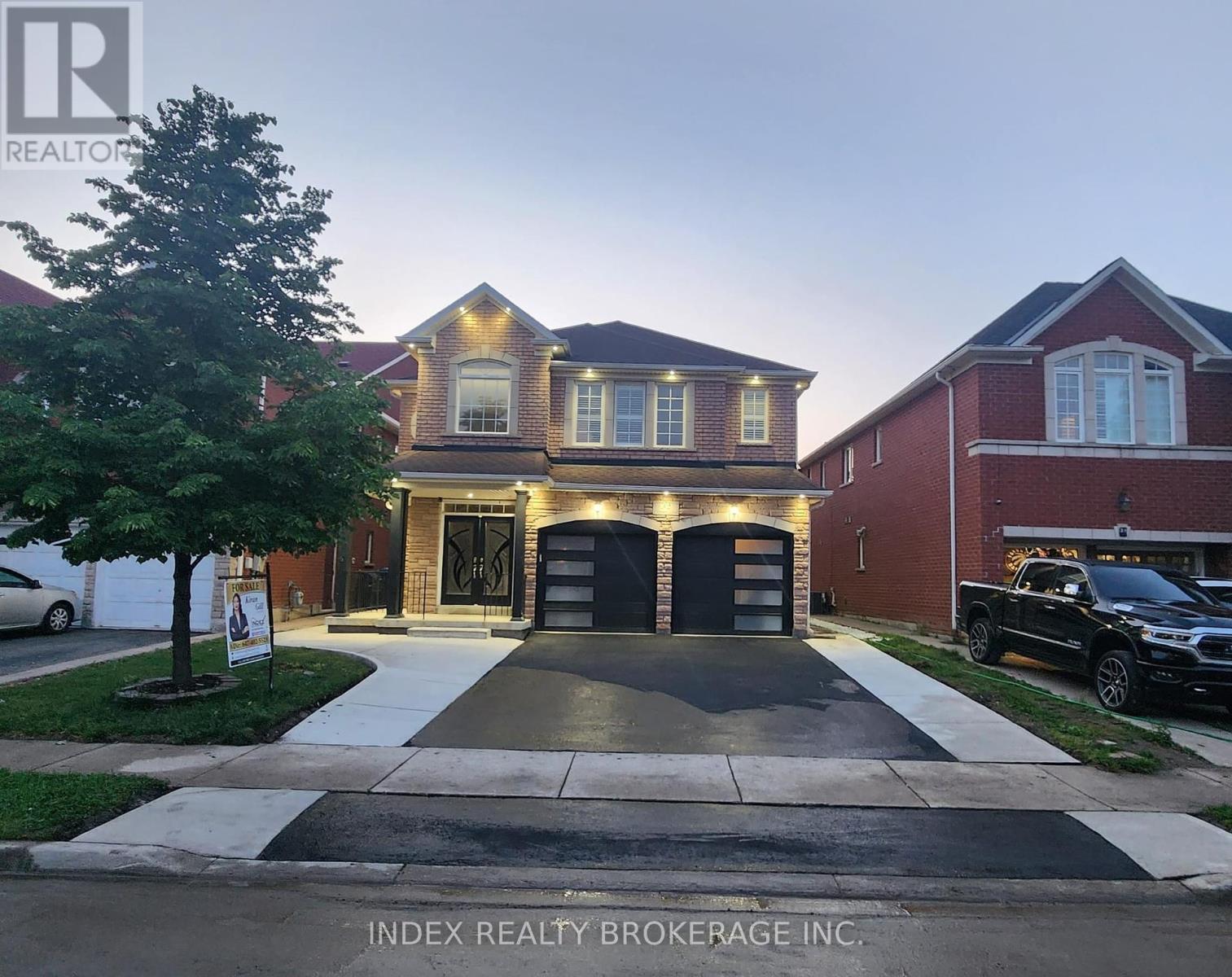 32 CHARGER LANE, brampton (fletcher's meadow), Ontario