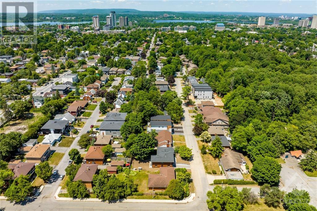 648 Parkview RoadOttawa, Ontario  K1Z 6E5 - Photo 11 - X9518325