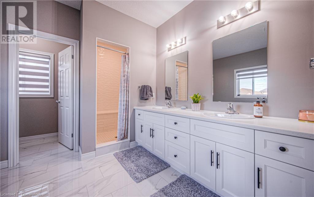 43 Broadacre Dr Drive, Kitchener, Ontario  N2R 0S5 - Photo 26 - 40638050