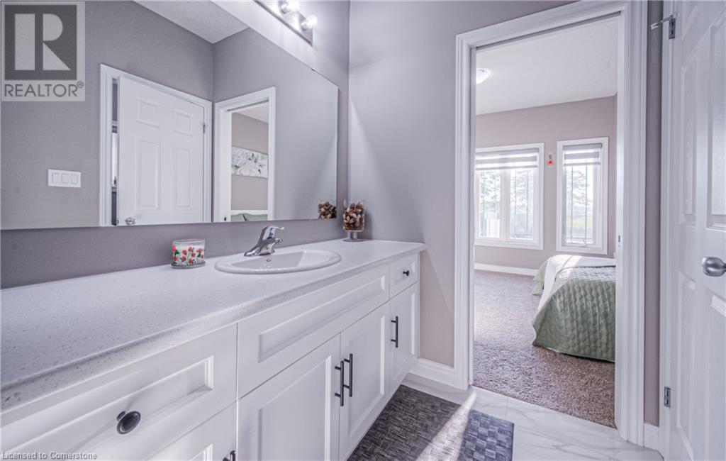 43 Broadacre Dr Drive, Kitchener, Ontario  N2R 0S5 - Photo 34 - 40638050