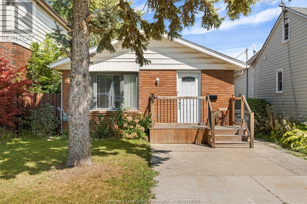 1444 Aubin Road, windsor, Ontario