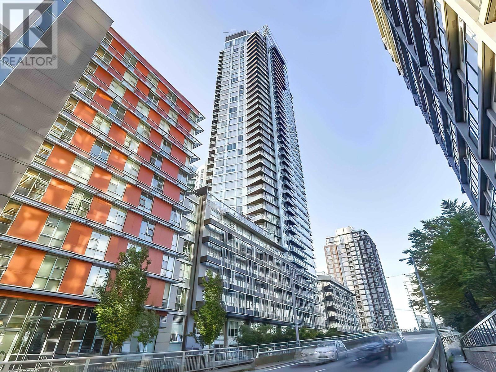 Property at 1805 1372 SEYMOUR STREET image 3