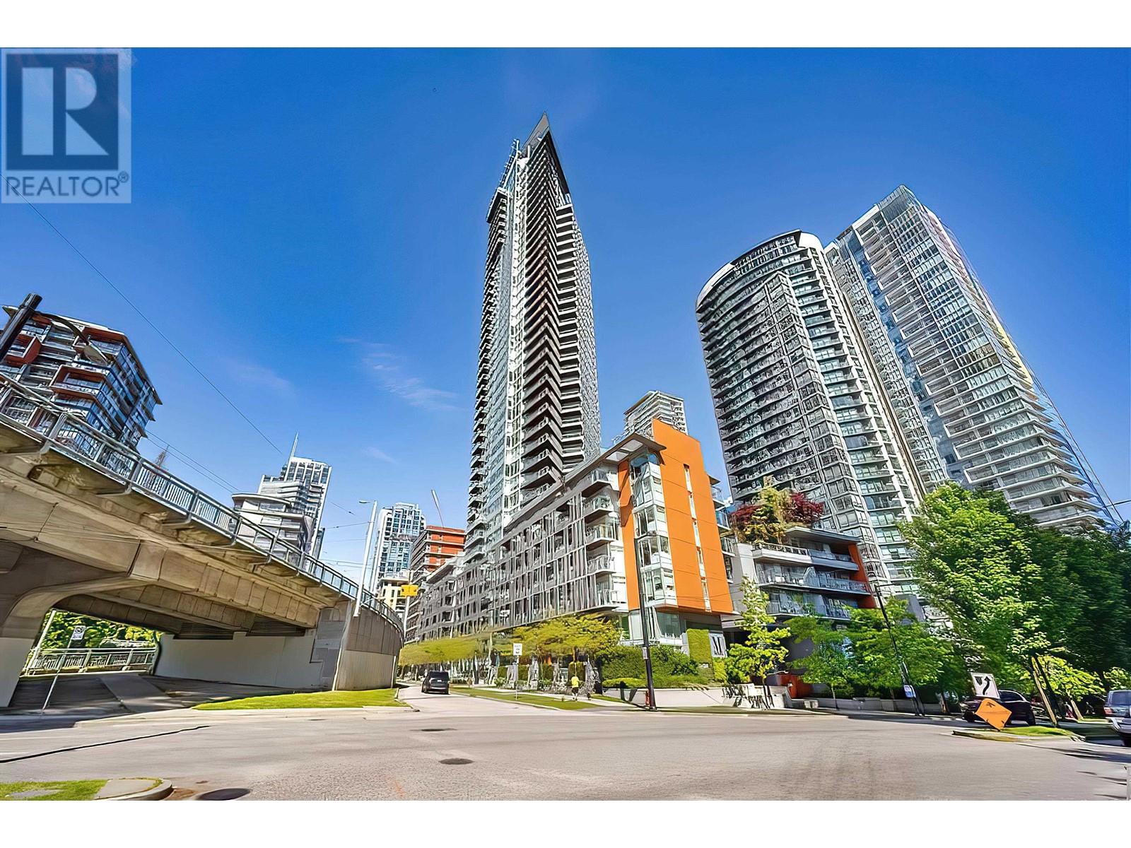 Property at 1805 1372 SEYMOUR STREET image 2