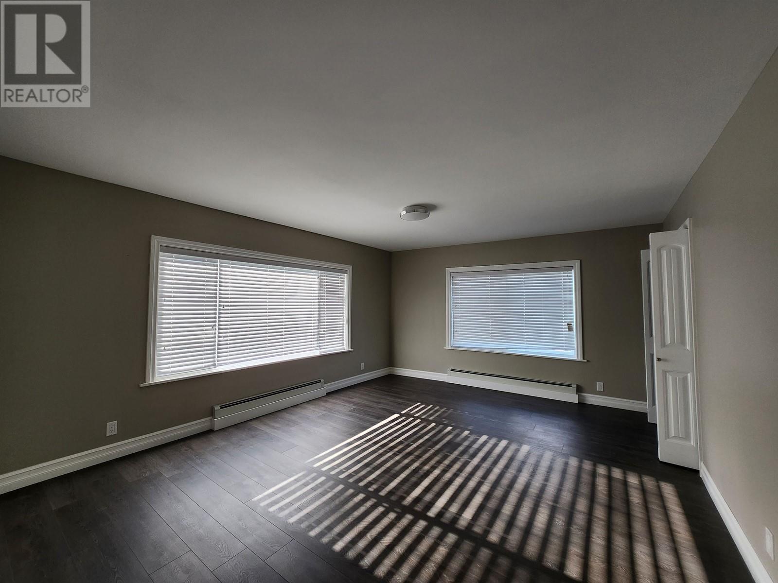 22504 Lougheed Highway, Maple Ridge, British Columbia  V2X 2V1 - Photo 10 - C8062738