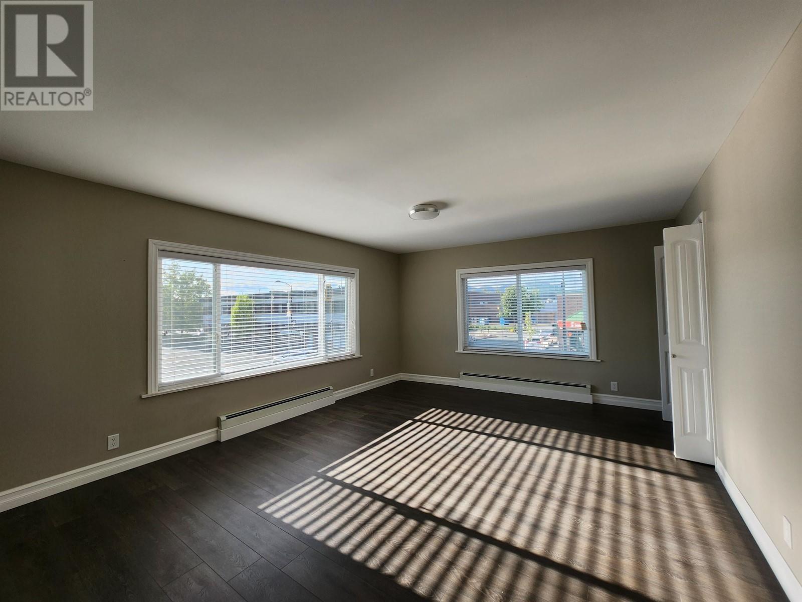 22504 Lougheed Highway, Maple Ridge, British Columbia  V2X 2V1 - Photo 13 - C8062738