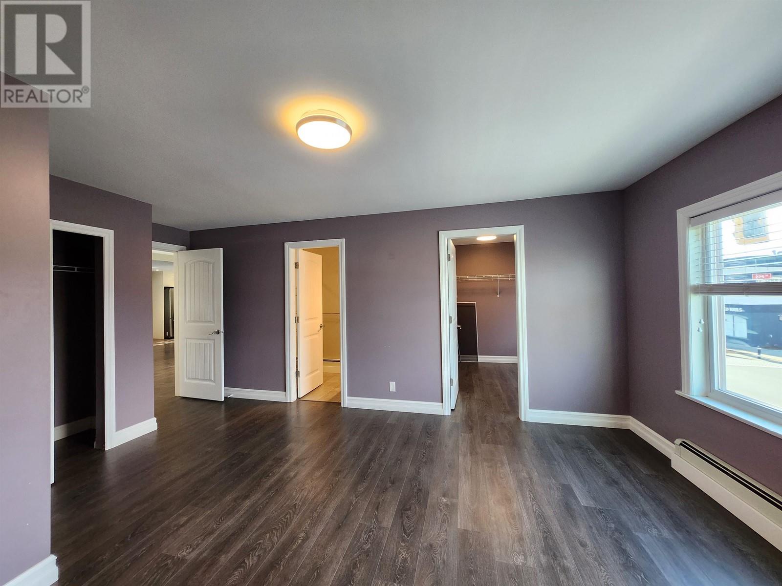 22504 Lougheed Highway, Maple Ridge, British Columbia  V2X 2V1 - Photo 28 - C8062738