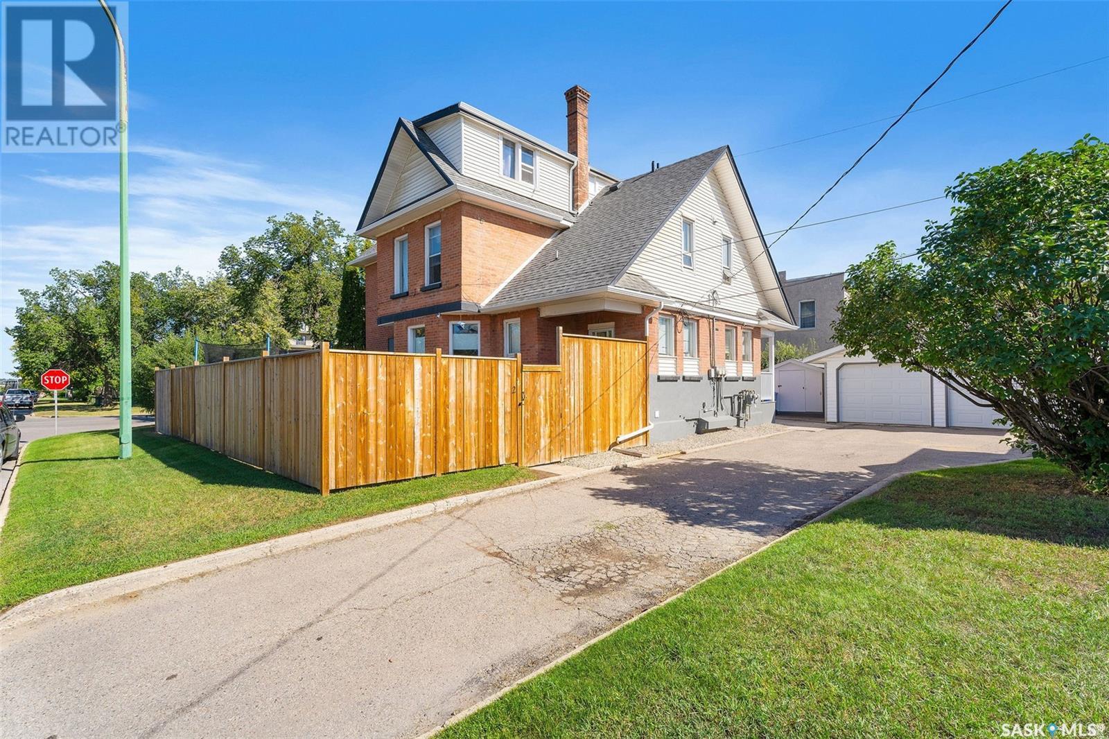 Property at 249 15th STREET W image 1