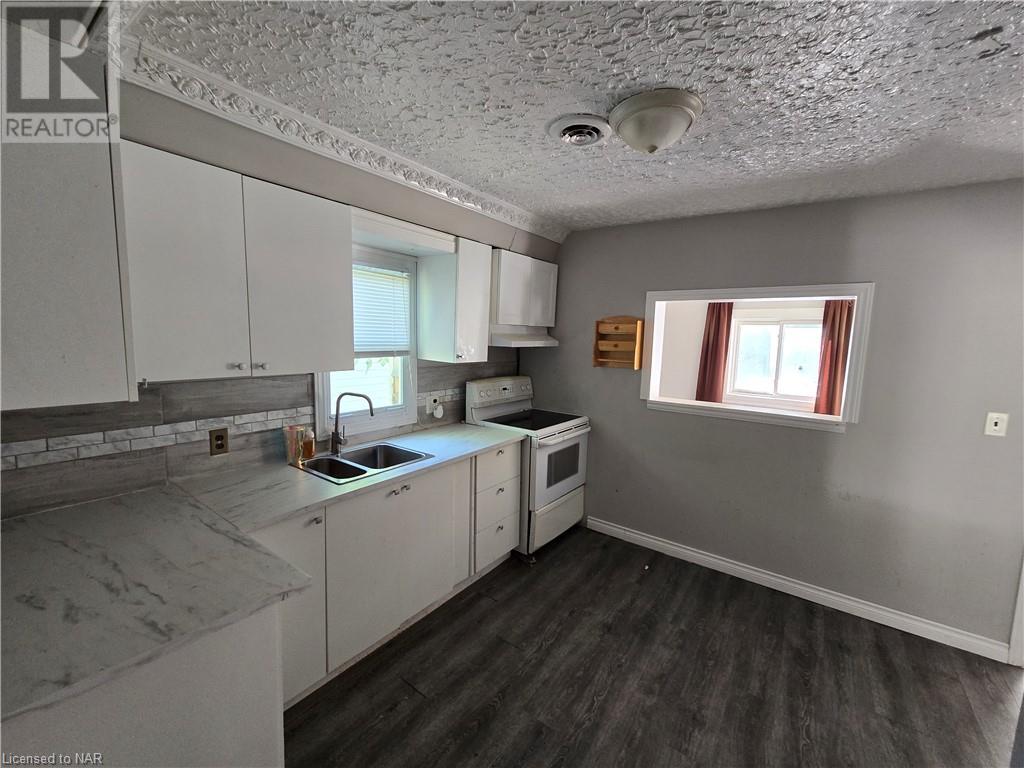 5963 Kister Road, Niagara Falls, Ontario  L2G 0B7 - Photo 6 - 40631983