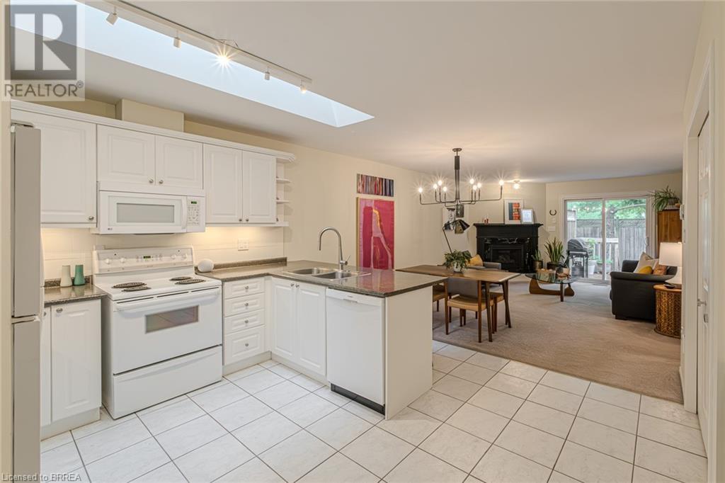 10 Courtland Drive Unit# 7, Brantford, Ontario N3R 7Y2 - Photo 14 - 40636520