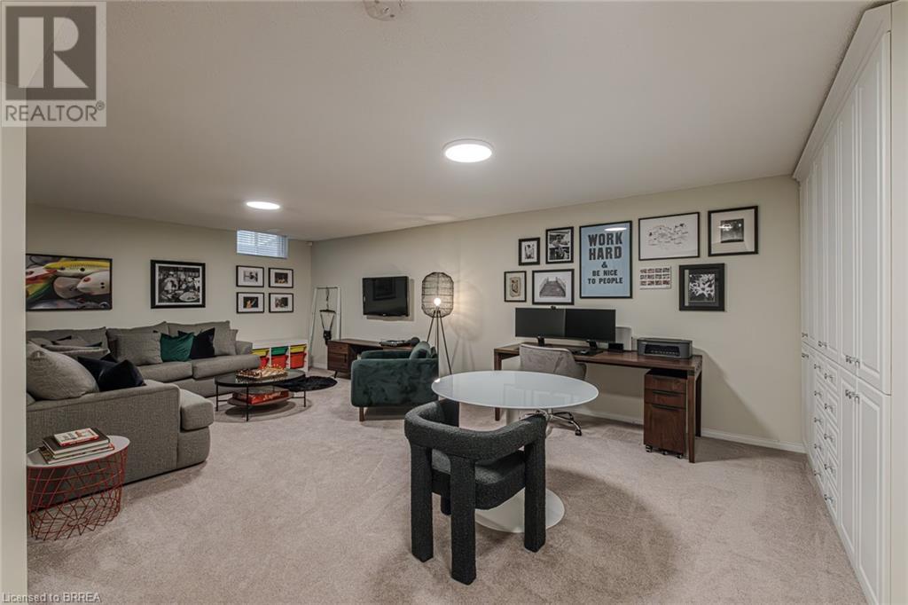 10 Courtland Drive Unit# 7, Brantford, Ontario N3R 7Y2 - Photo 30 - 40636520