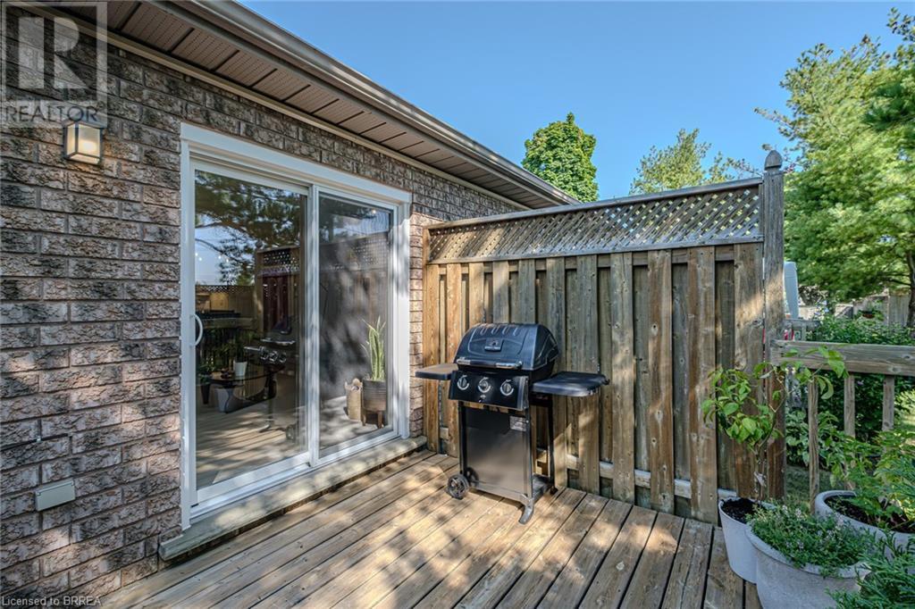 10 Courtland Drive Unit# 7, Brantford, Ontario N3R 7Y2 - Photo 6 - 40636520