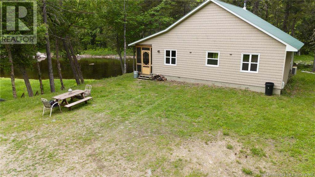 423 Giants Glen, Stanley, New Brunswick  E6B 1T6 - Photo 6 - NB098614