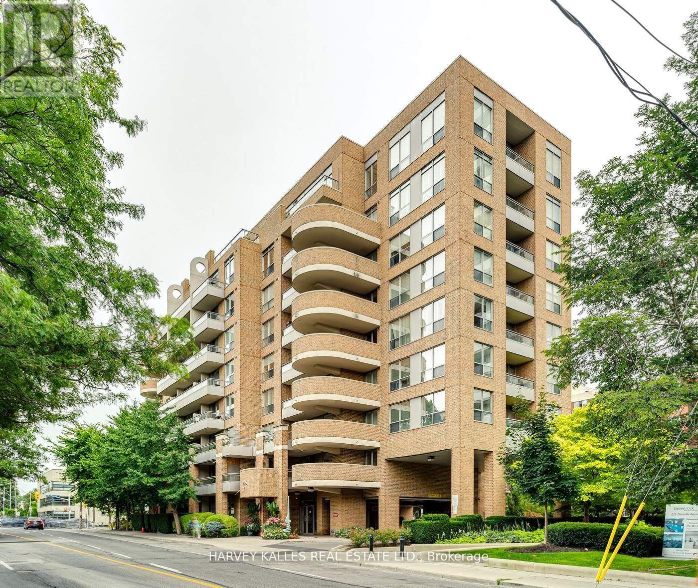 113 - 245 Davisville Avenue, Toronto (Mount Pleasant West), Ontario  M4S 3H4 - Photo 1 - C9307082